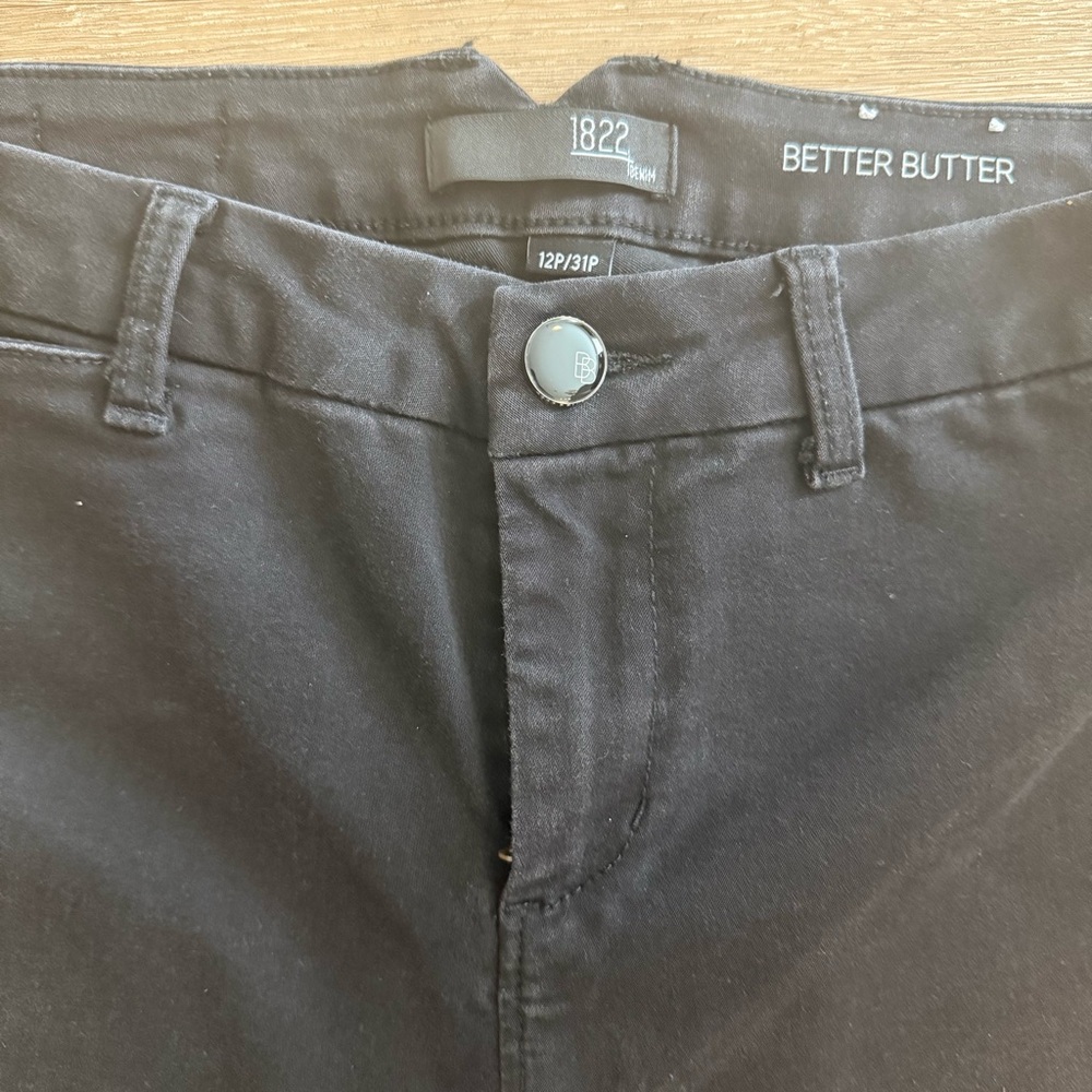 1822 Denim Women's Classic Black Wide Leg Jeans Size 12p/31 - Picture 3 of 8